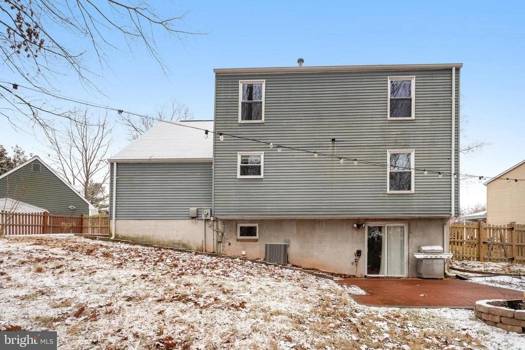 Photo of 5483 RECTOR DRIVE