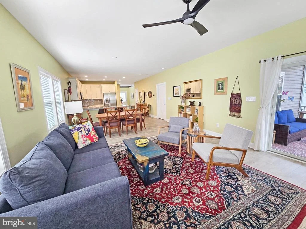Photo of 33768 CATCHING COVE COURT