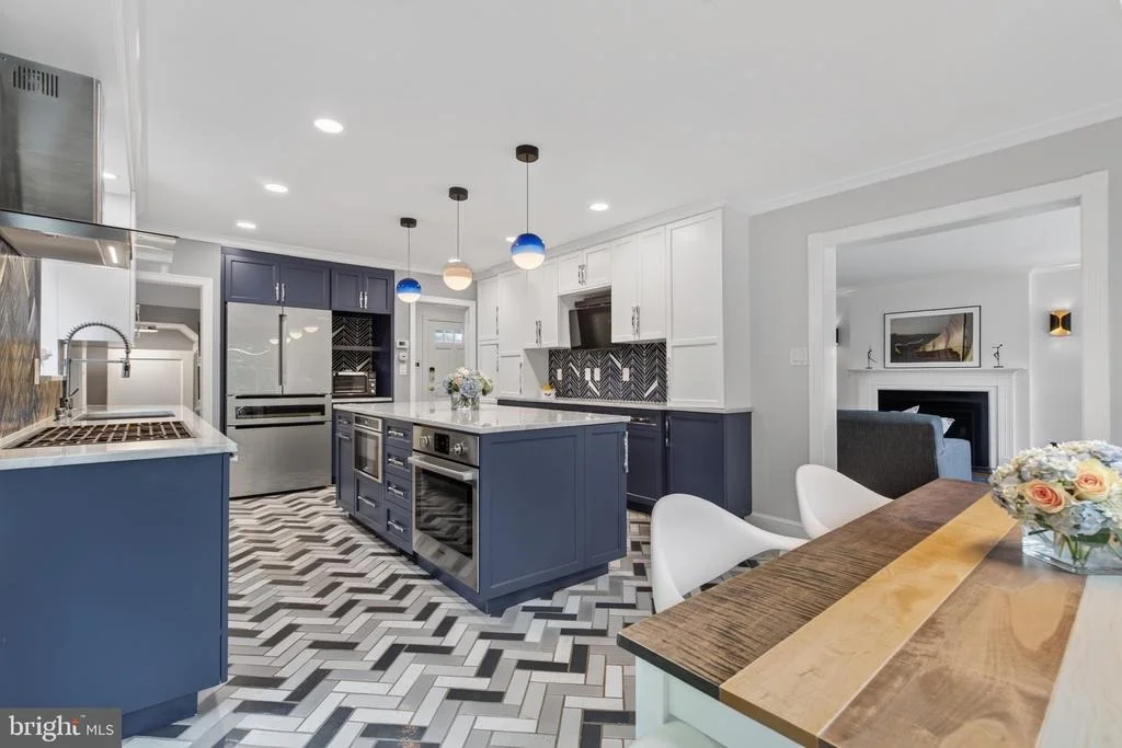 Photo of 432 ARGYLE DRIVE