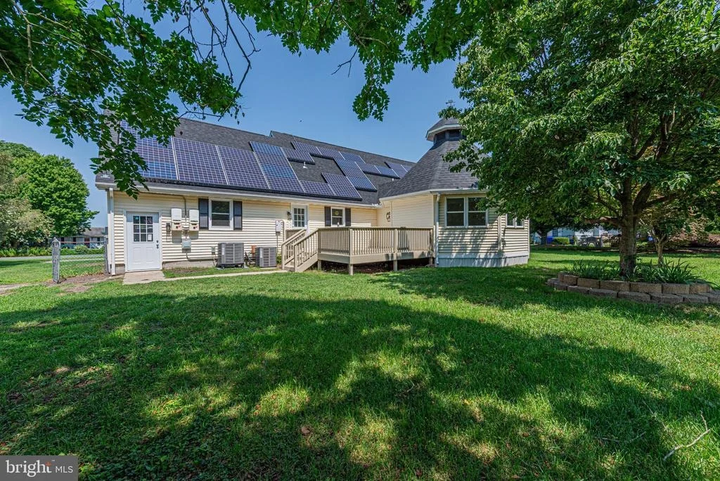 Photo of 30 LEXINGTON DRIVE