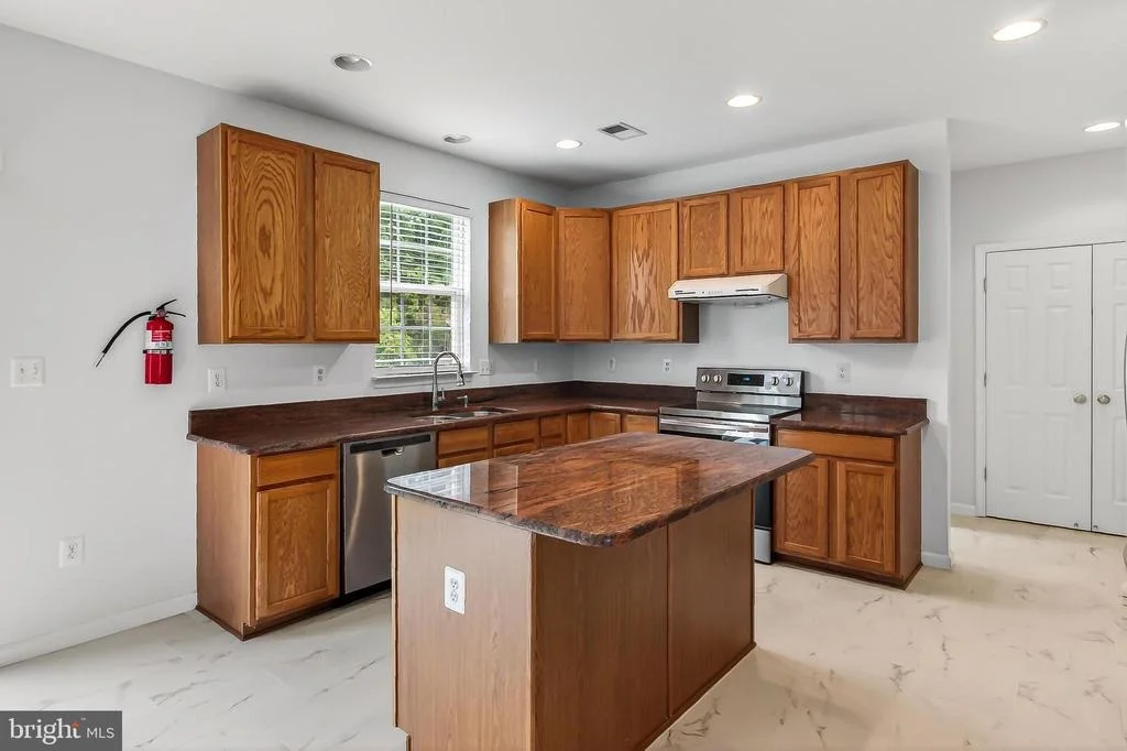 Photo of 25825 SPRING FARM CIRCLE