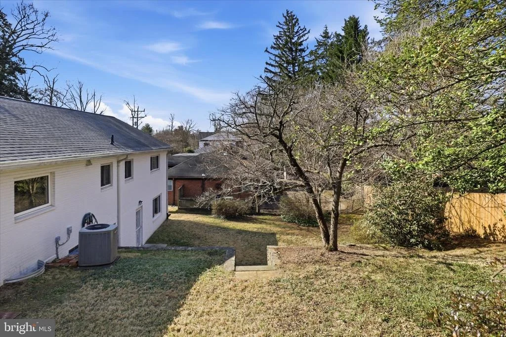 Photo of 10014 CEDAR LANE