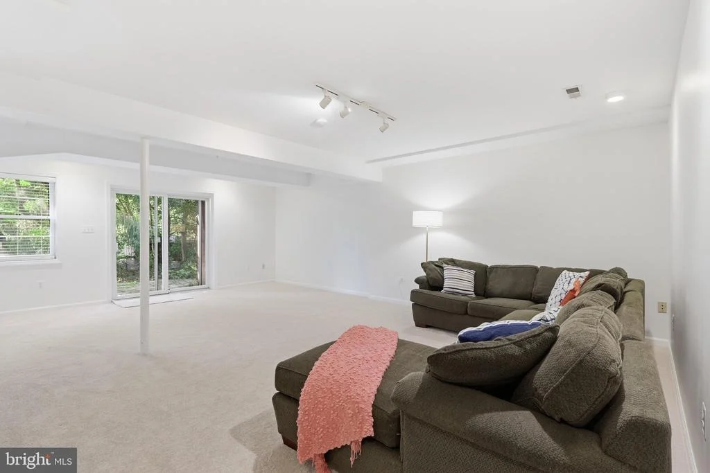 Photo of 12024 CHEVIOT DRIVE