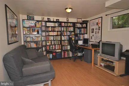 Photo of 4518 VENABLE AVENUE