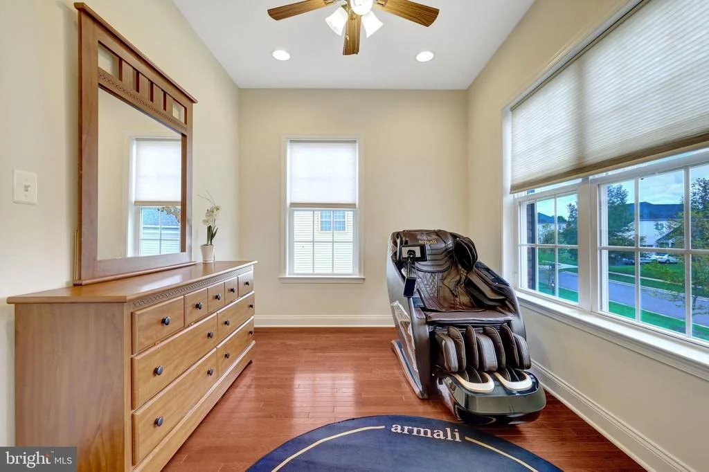 Photo of 24337 EAGLES LANDING PLACE
