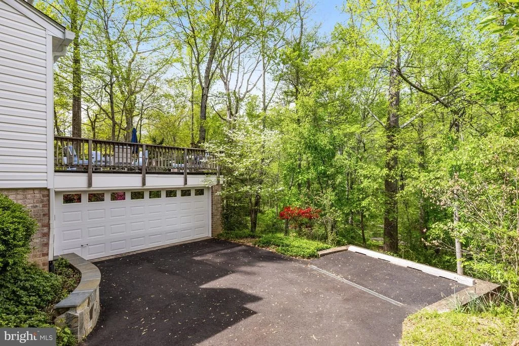 Photo of 11308 MYRTLE LANE