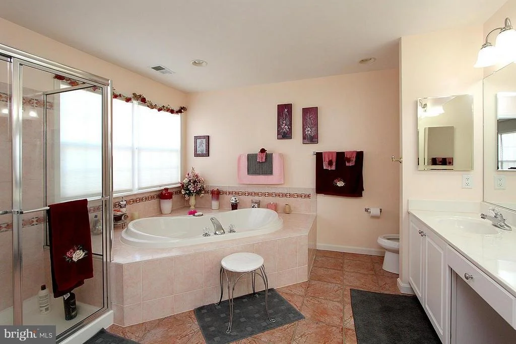 Photo of 15606 STRAUGHN DRIVE