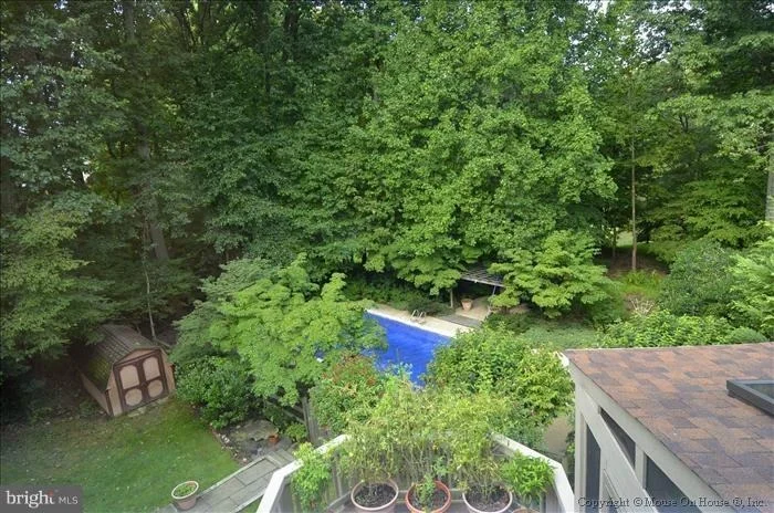 Photo of 608 SILVERSTONE COURT
