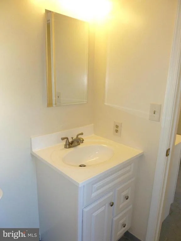 Photo of Unit 25 at 1016 WINDRUSH LANE
