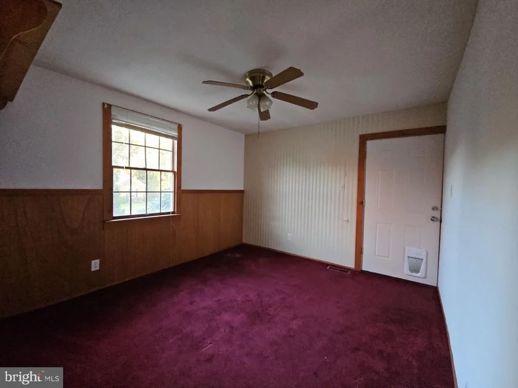 Photo of 262 W PARK DRIVE