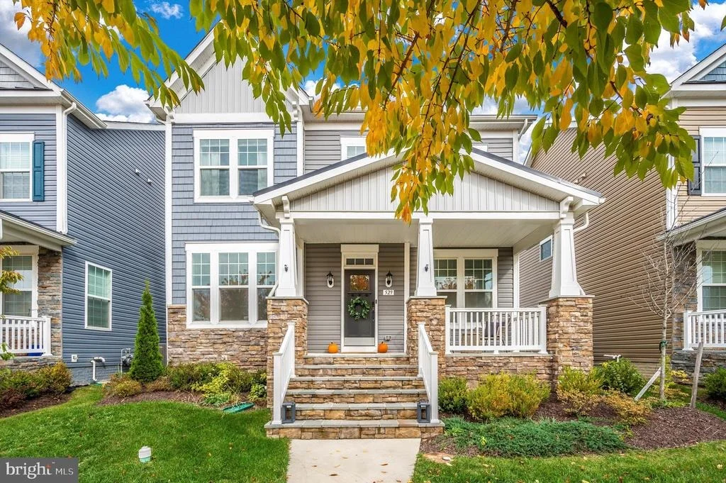 Photo of 529 POTOMAC VIEW PARKWAY