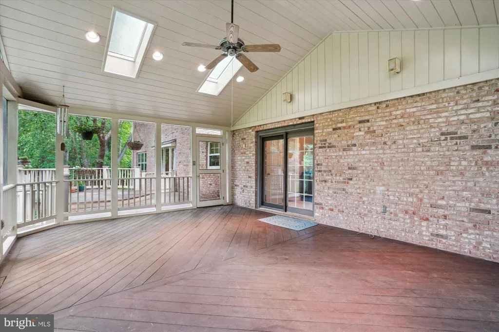Photo of 7621 BURFORD DRIVE