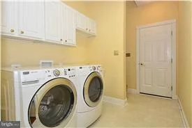Photo of 230 CARRIAGE CHASE CIRCLE