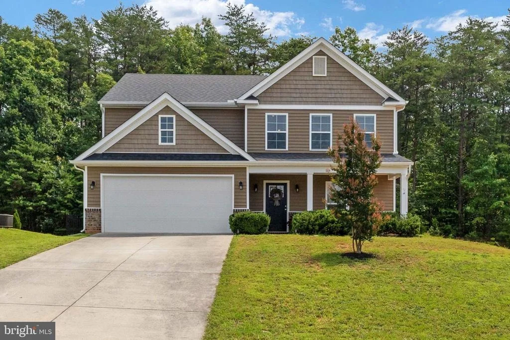 Photo of 333 CARDINAL ROAD