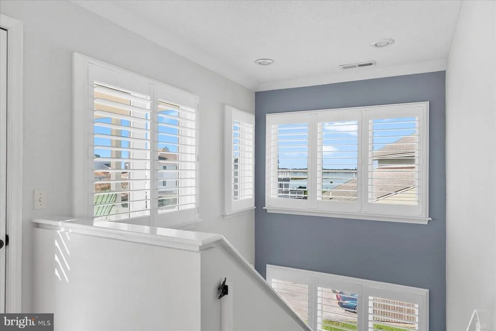 Photo of 36764 BAYSIDE DRIVE