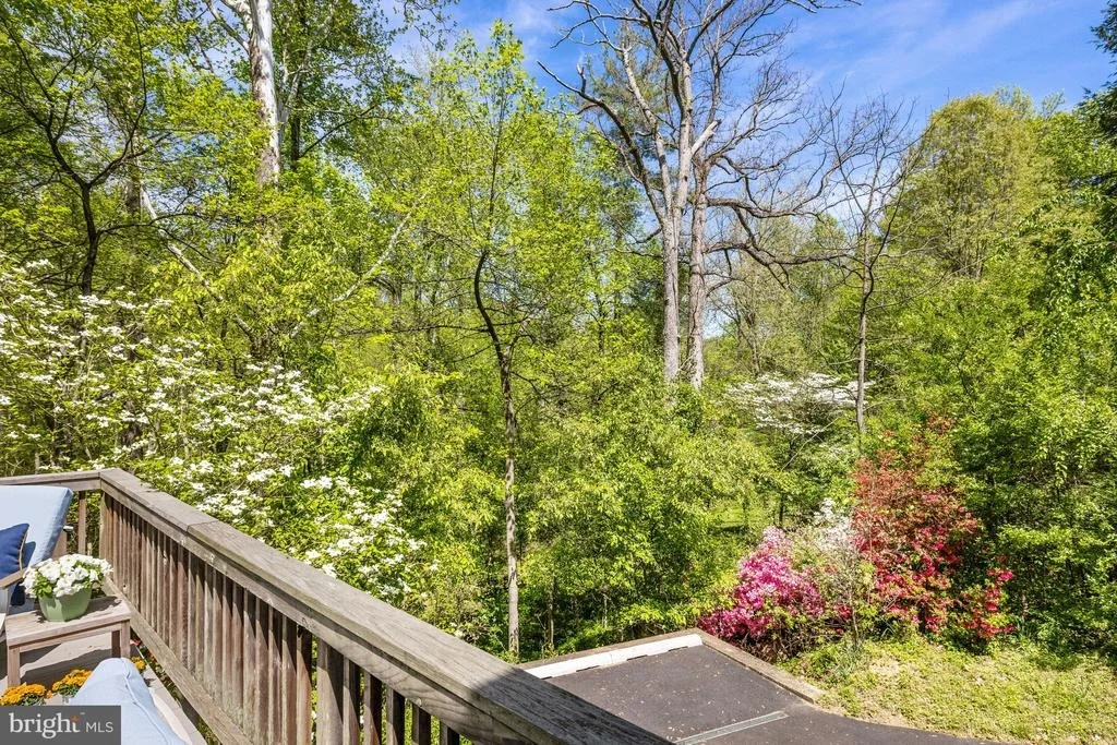 Photo of 11308 MYRTLE LANE