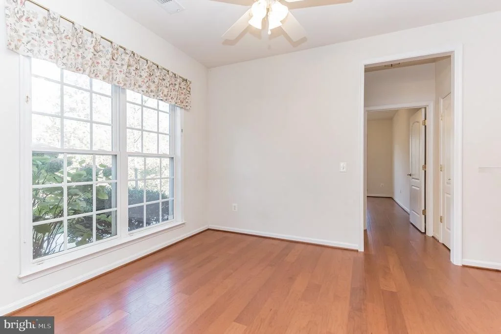Photo of Unit 4 at 702 EMERALD WAY