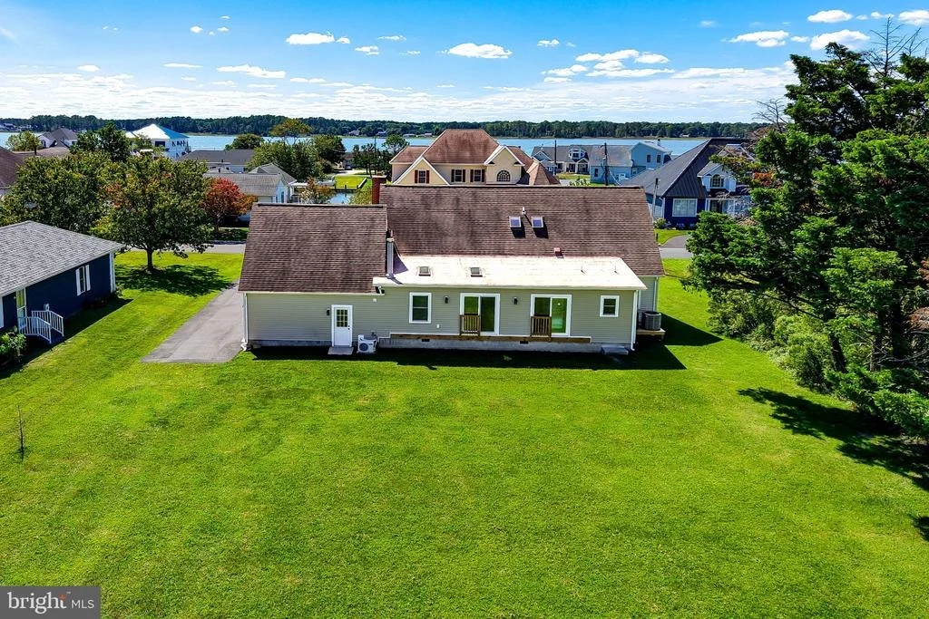 Photo of 24 ARNELL ROAD