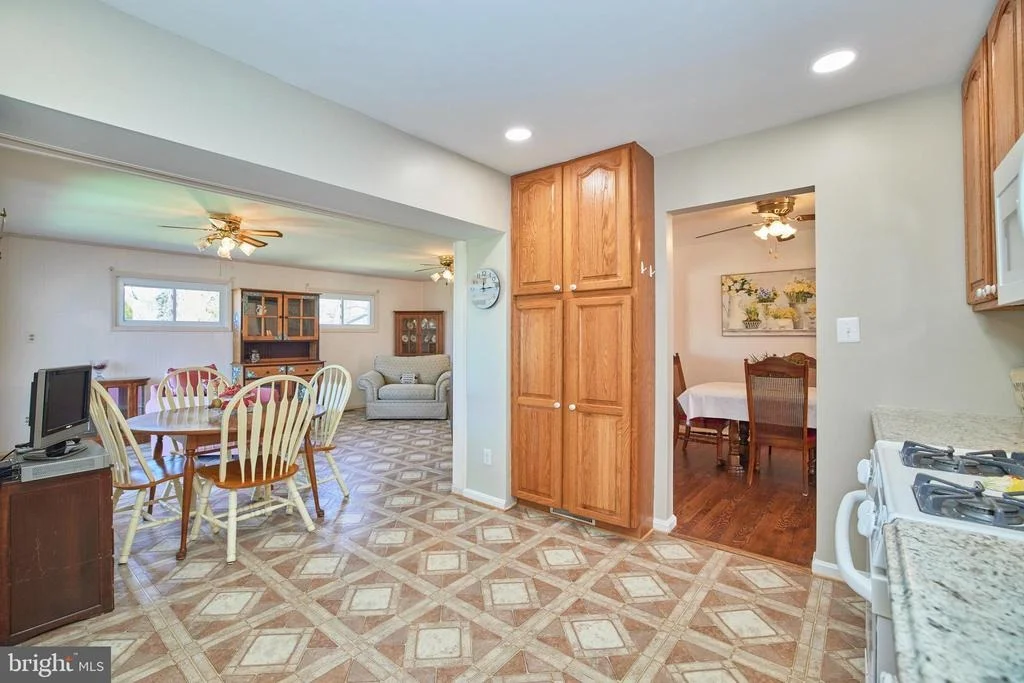 Photo of 7456 MADEIRA PLACE