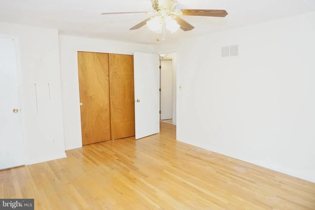Photo of 1304 CHEZ COURT