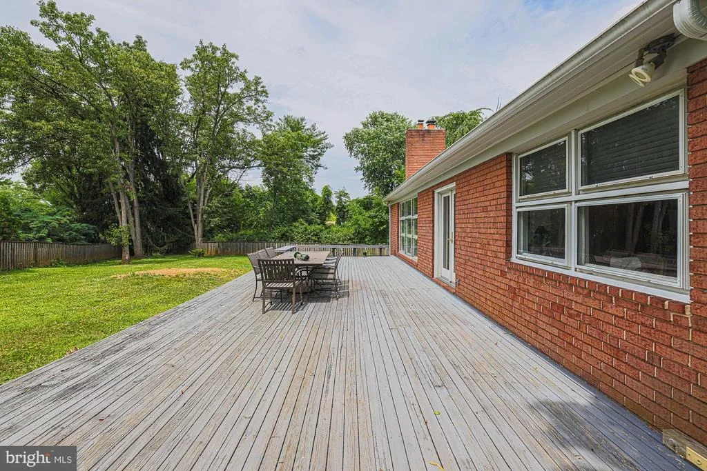 Photo of 6306 SHELRICK DRIVE