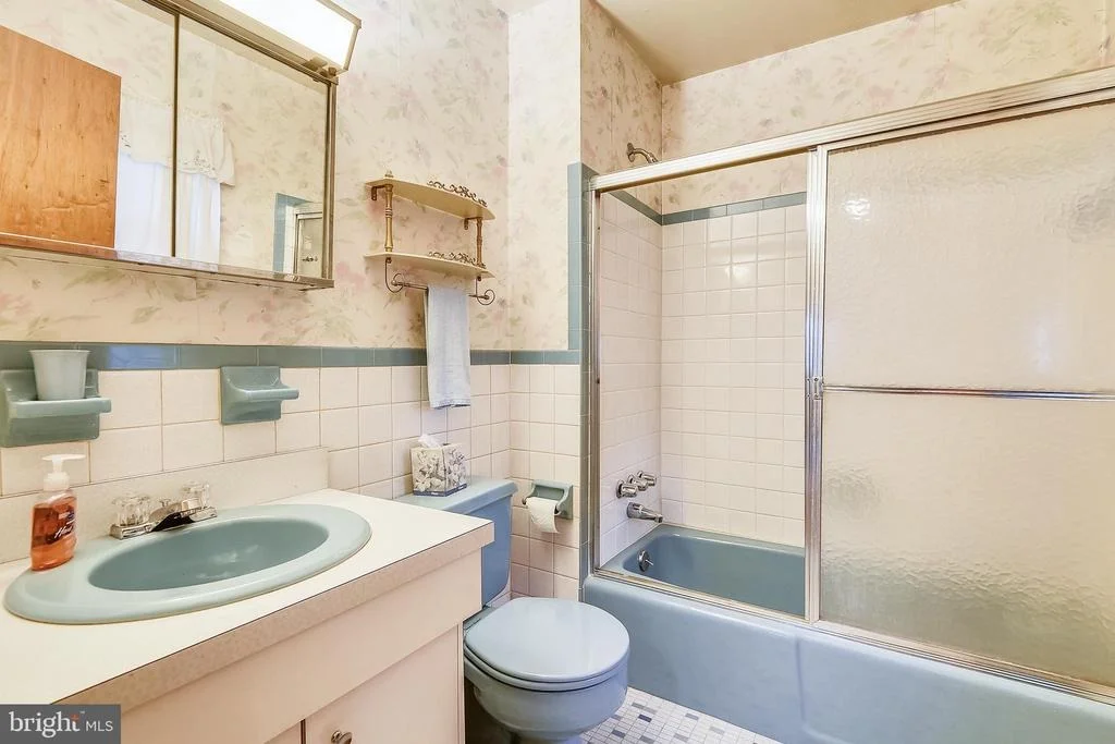 Photo of 3913 QUEEN MARY DRIVE