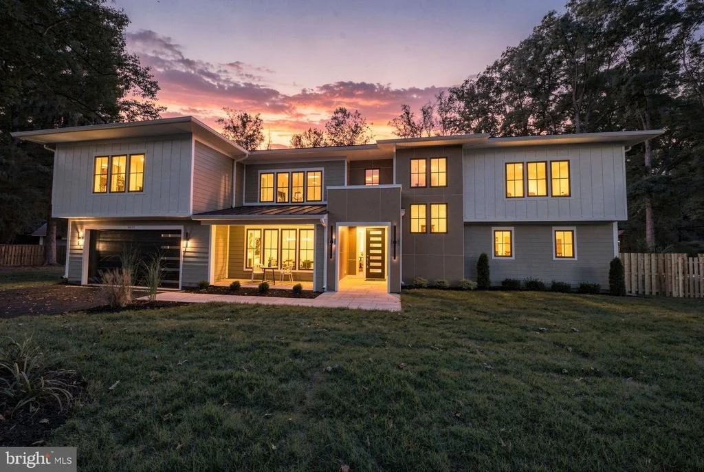 Photo of 8615 ACORN CIRCLE