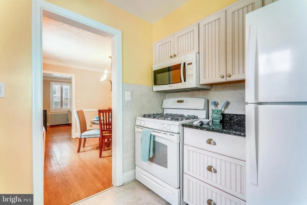 Photo of 8605 SPRINGVALE ROAD