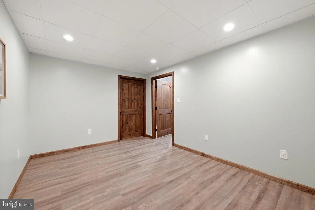 Photo of 210 JACKSON DRIVE