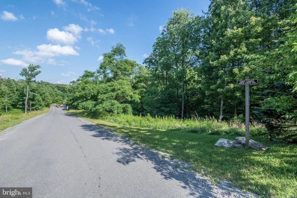 Photo of 94 MOUNTAINTOP ROAD