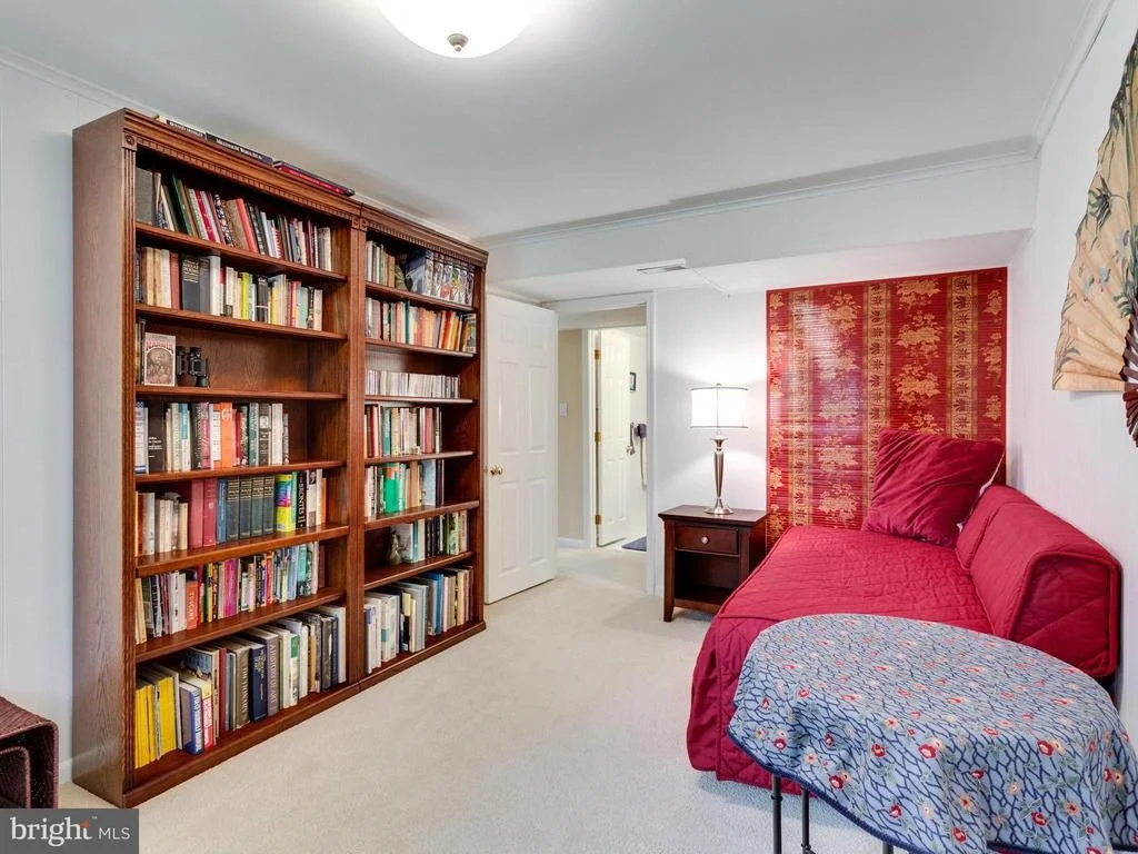 Photo of 1827 DEER DRIVE