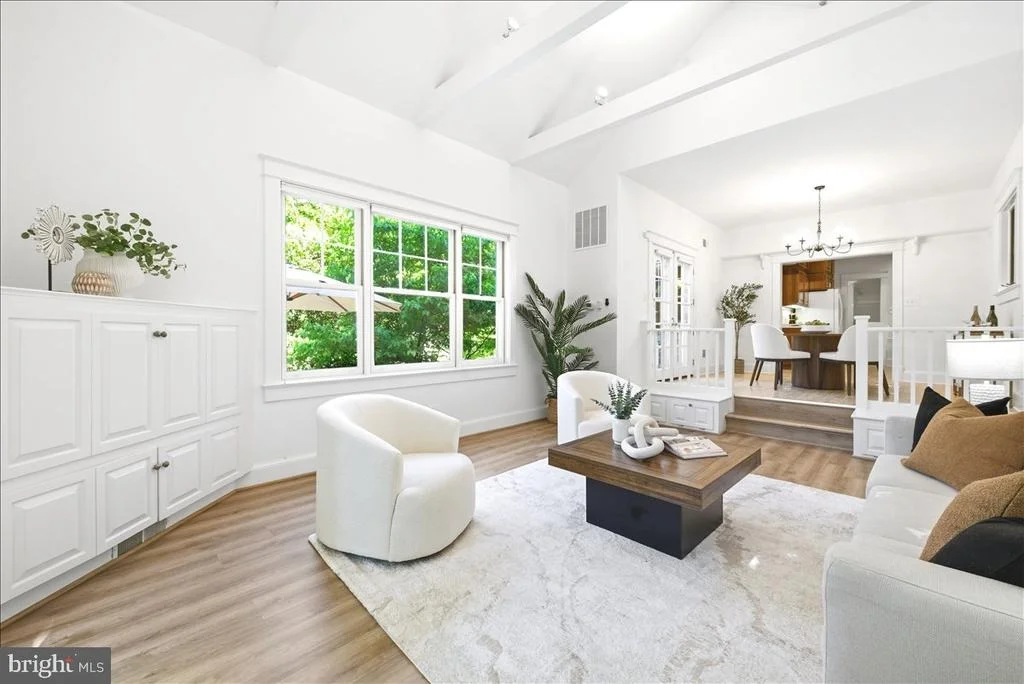 Photo of 7109 MEADOW LANE