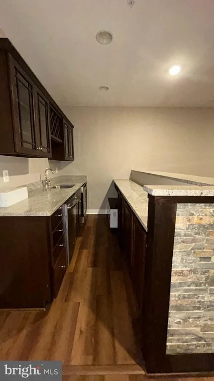 Photo of 6104 HUNT WEBER DRIVE