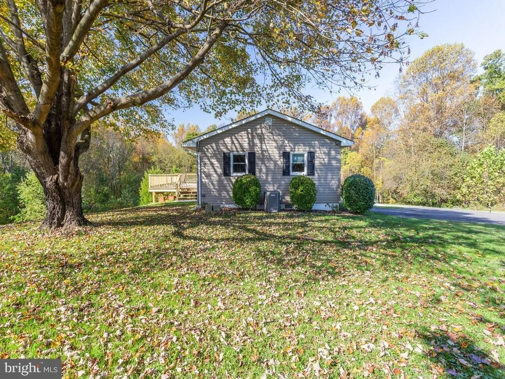 Photo of 6740 BRISCOE TURN ROAD