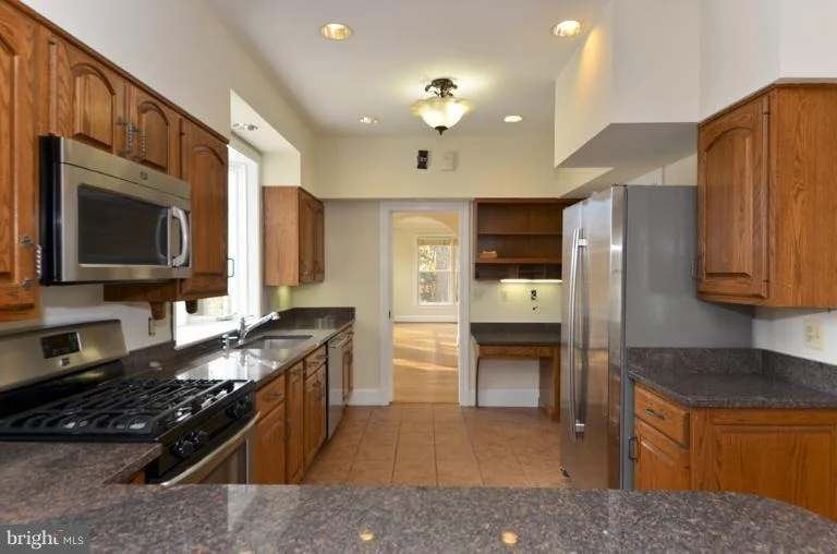 Photo of 6509 BELLAMINE COURT