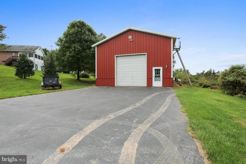 Photo of 24500 STRINGTOWN ROAD