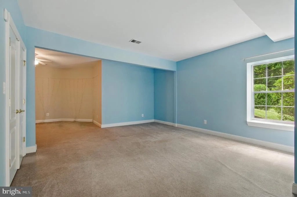 Photo of 1002 COVINGTON WAY