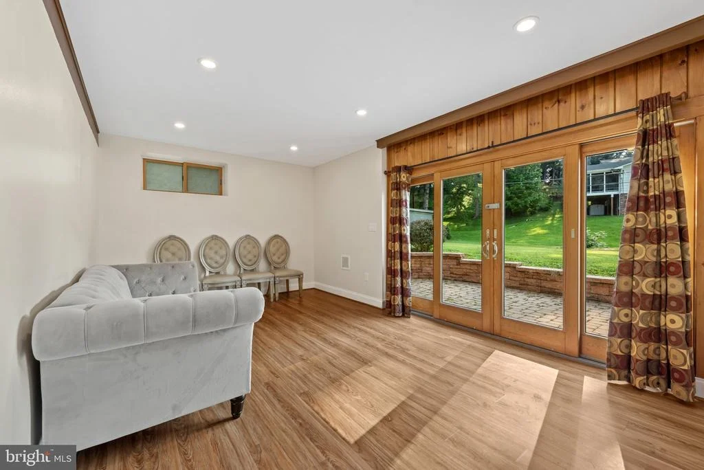 Photo of 2841 MONTCLAIR DRIVE