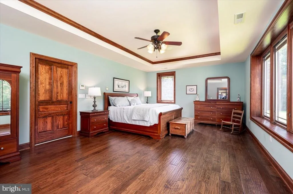 Photo of 6675 MARSHALL ROAD