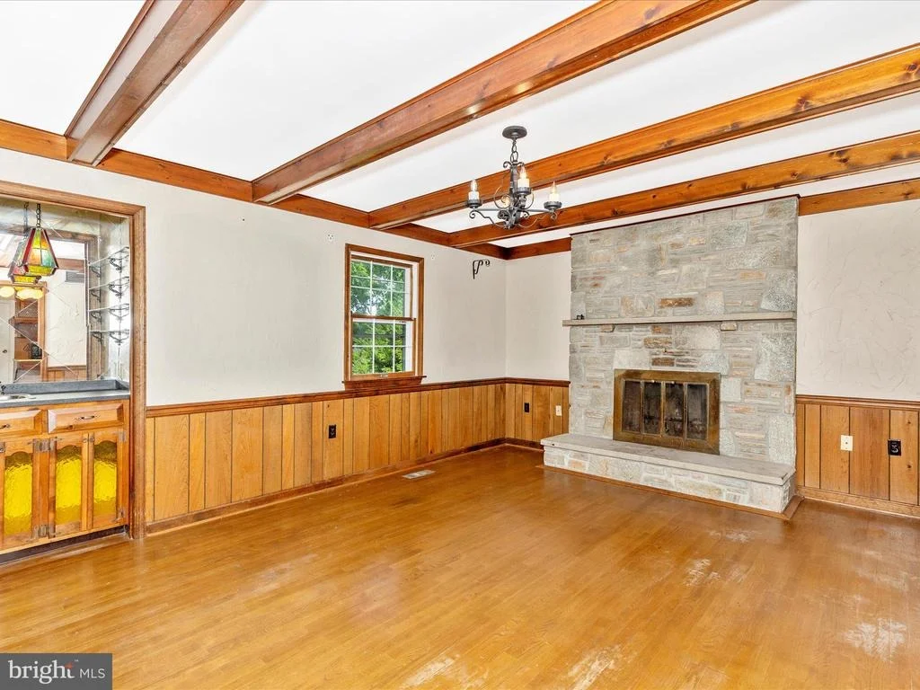 Photo of 8107 CLEARFIELD ROAD