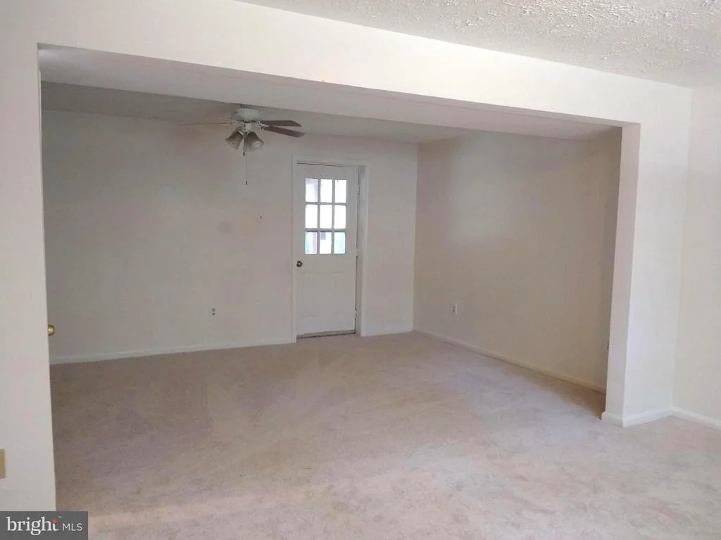 Photo of 12227 LARCH LANE
