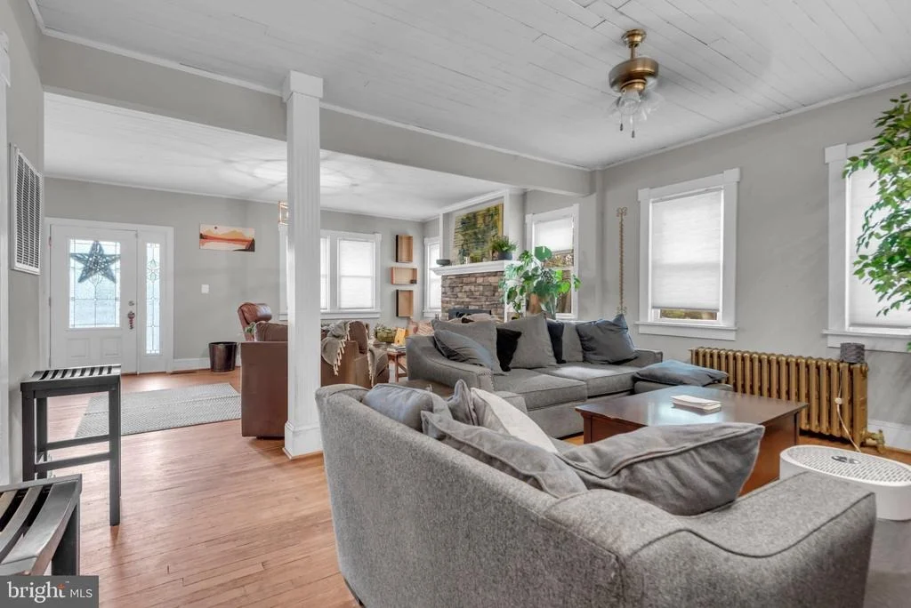 Photo of 8935 FAIRGROUND ROAD