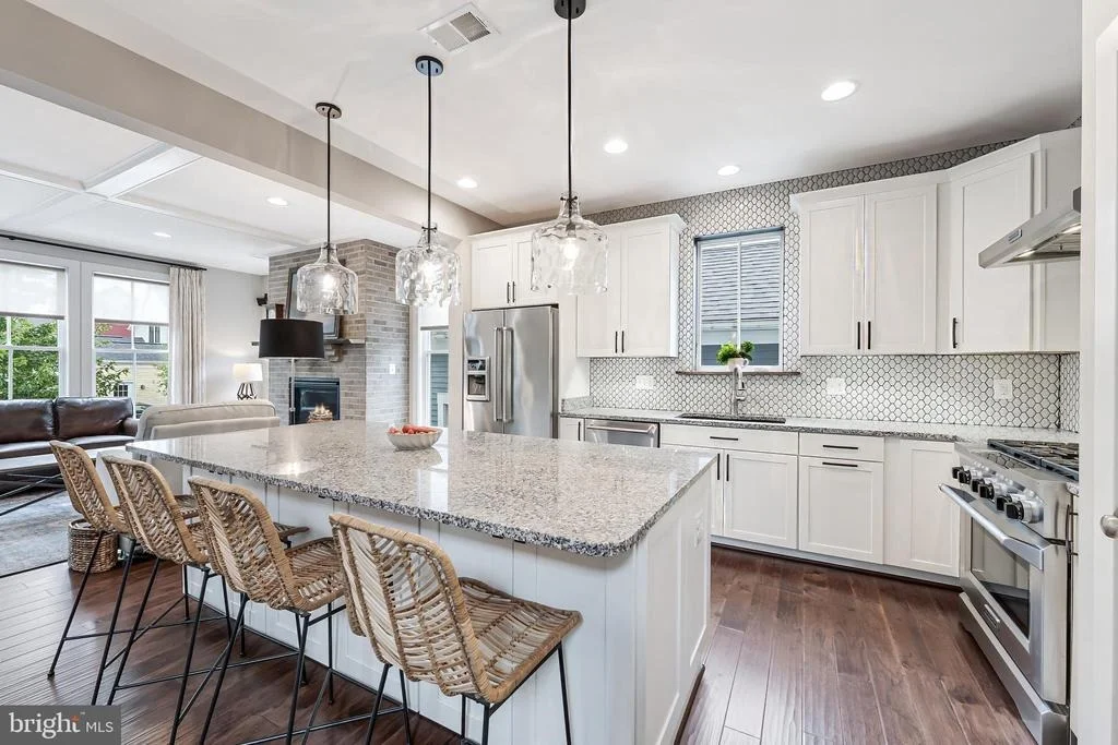 Photo of 802 VINE STREET