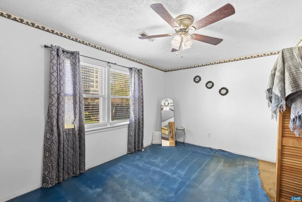 Photo of 215 DICE ST