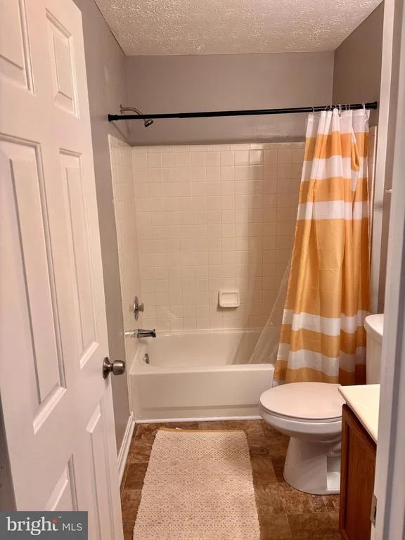 Photo of Unit 5 at 2159 BRISTOL DRIVE