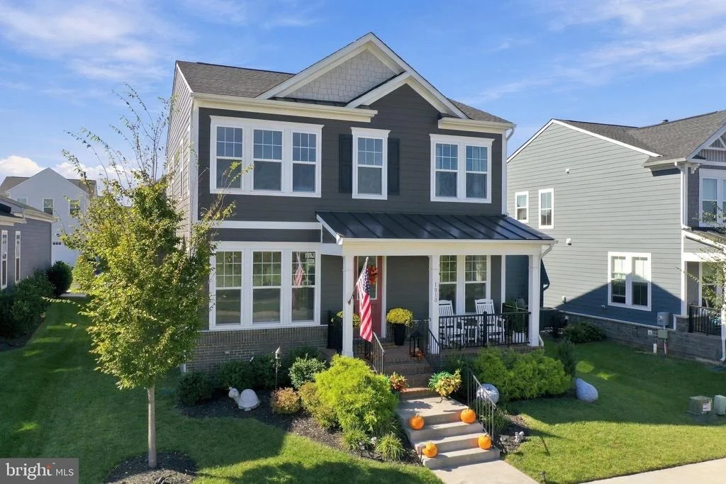 Photo of 1010 COUBERTIN DRIVE SE