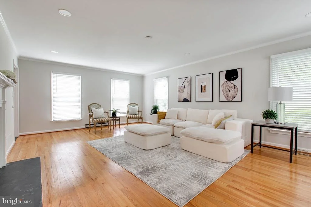 Photo of 8200 TYSON ROAD