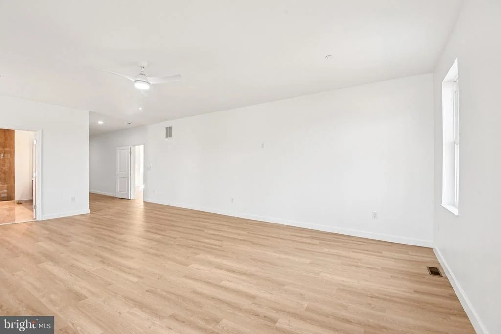 Photo of 8325 GROVE ANGLE ROAD