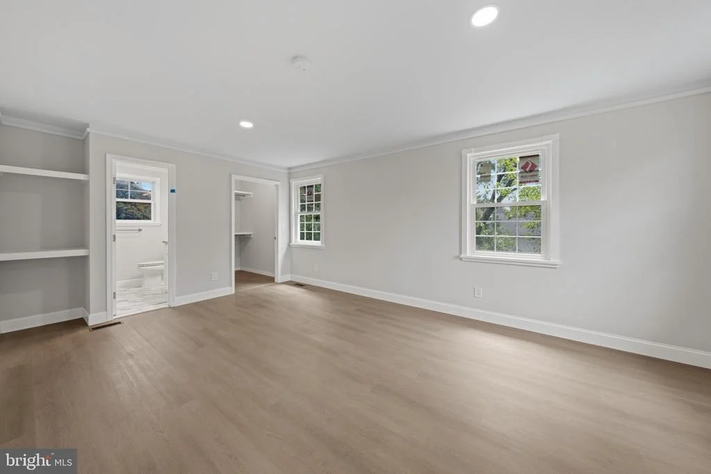 Photo of 6467 THIRD STREET