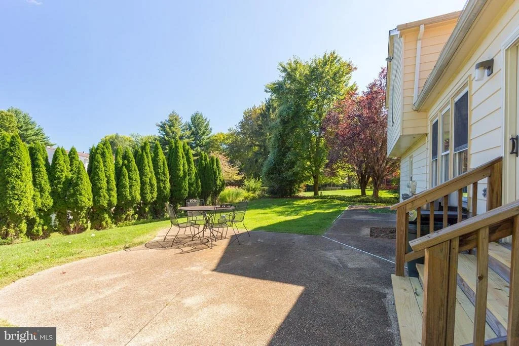Photo of 16009 WALLINGFORD ROAD